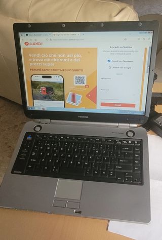 Notebook Toshiba Windows 7 Ultimate + XP  