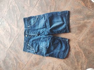 Pantalón corto vaquero hombre