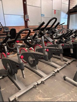 LIQUIDACIÓN STOCK MÁQUINAS GIMNASIO