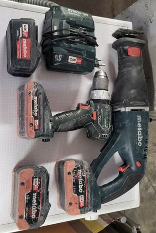 Sierra Sable y Taladro Atornillador Metabo