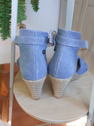 Sandalias cuña Toni Pons azul