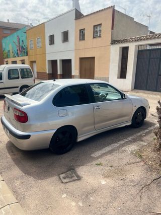 SEAT Cordoba 2000