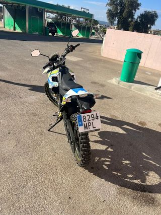 Moto 125cc UM DSR