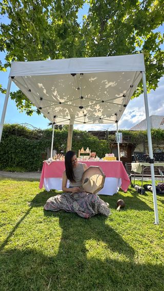 Carpa plegable 2x2m blanca
Es de las que pesan .
