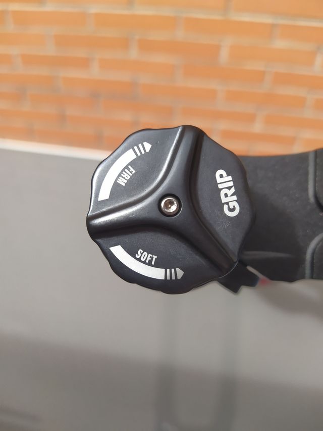 27,5" MARZOCCHI BOMBER 58 203mm Grip 20x110mm.NUEV