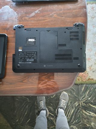 HP TPN-F113 Ordenador Portátil Despiece