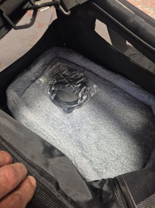 Transportín para mascotas negro .