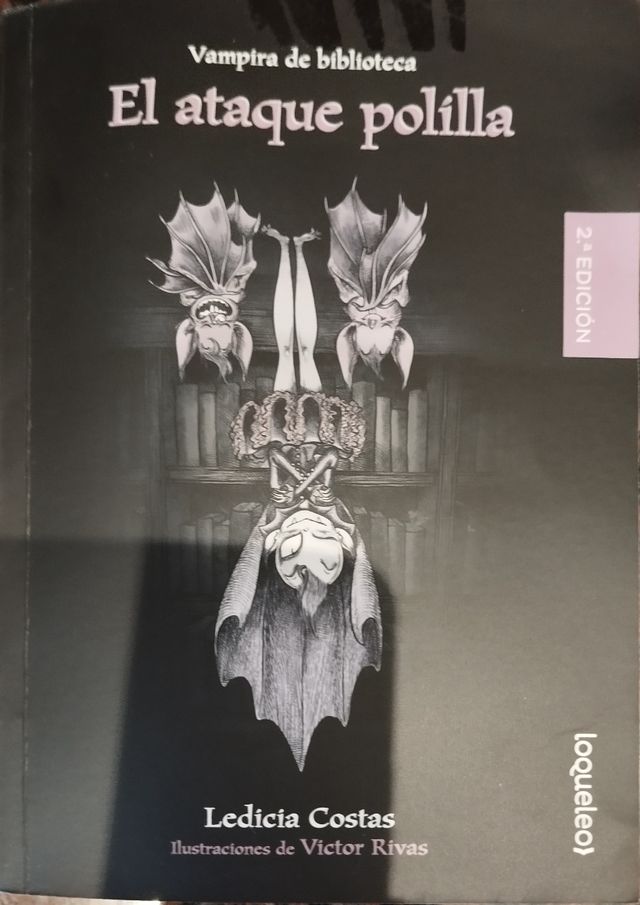 Vampira de biblioteca: El ataque polilla