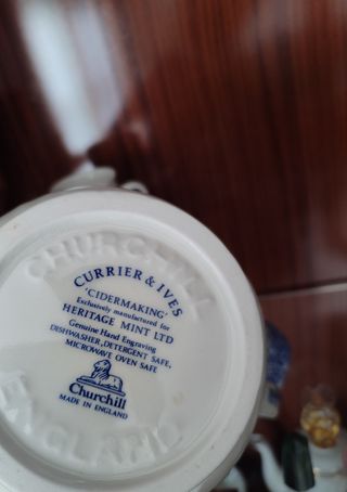 Stoviglie da caffè inglesi di marca Churchill