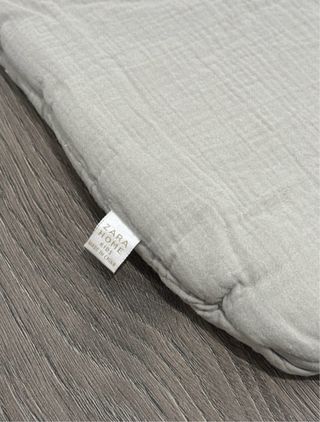 Saco portabebés Zara Home gris