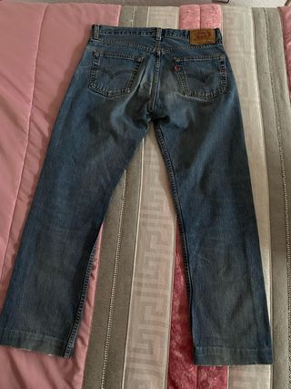 Pantalones Levis Azules talla 44cm W34
