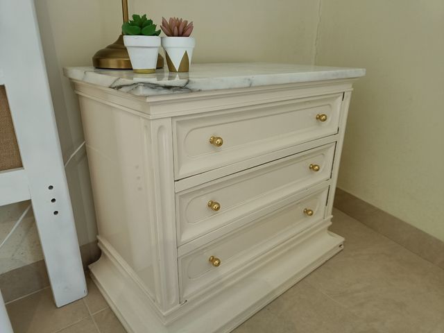 Mesita de noche mármol y madera