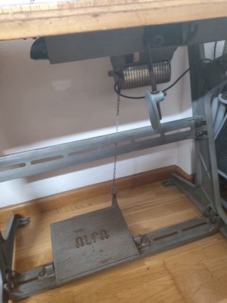 Máquina de coser ALFA industrial