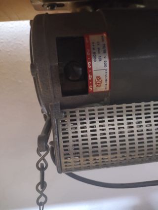 Máquina de coser ALFA industrial