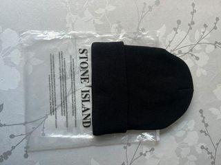 Gorro Stone Island Negro