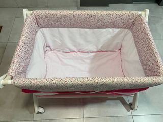 Minicuna bebé floral