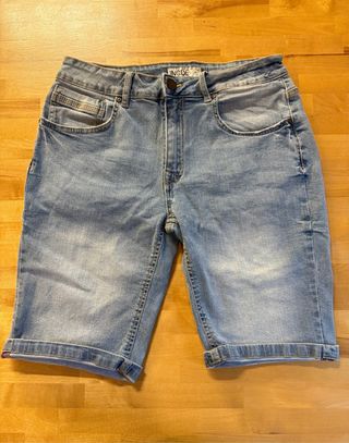 Bermuda Jean INSIDE Talle 40 Impecable
