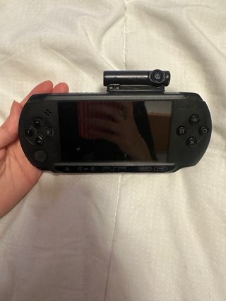 PSP Negra con Cámara y Cargador