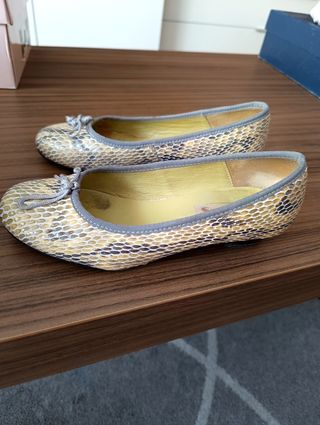 Manoletinas piel talla 35
