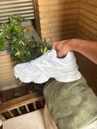 New Balance 9060 Triple White Talla 41.5