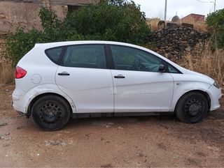 SEAT Altea 1.6 gasolina 2004
