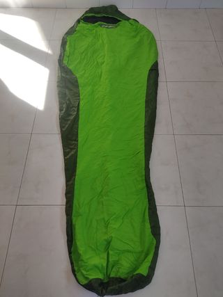 Saco dormir Quechua Ultralight S15
