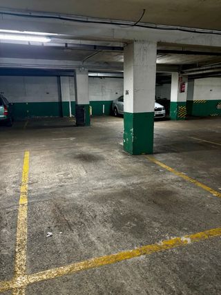 Alquiler Garaje en calle Paraguay