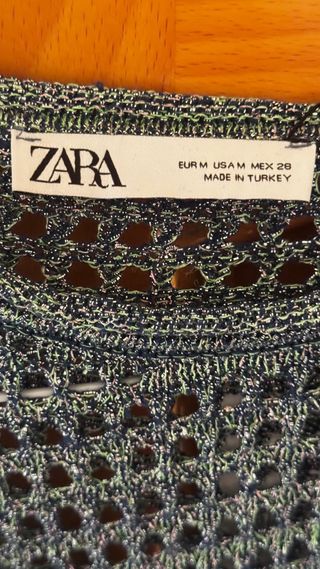 Blusa Zara brillo sin estrenar Talla M