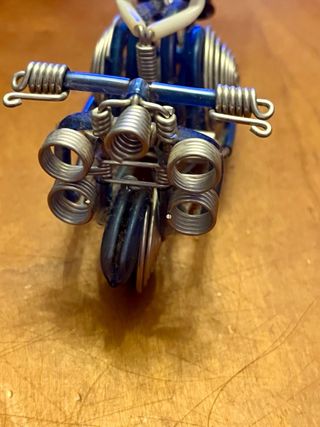 Motos decorativas de metal