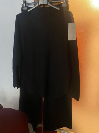Conjunto Jersey y Pantalón Negro Talla Única