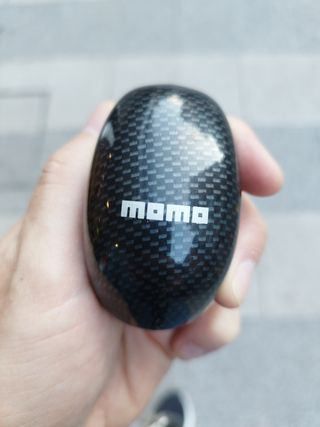 Pomo Coche MOMO Carbono