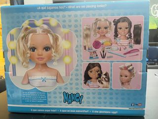 Nancy Un Día de Secretos de Belleza Muñeca