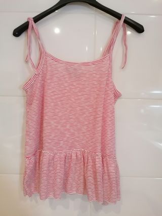 Camiseta de tirantes a rayas rosas