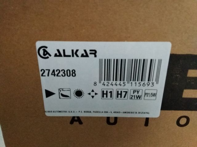 Faro Peugeot 308 CC. 6206F5