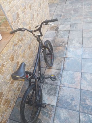 Bicicleta BMX Monty