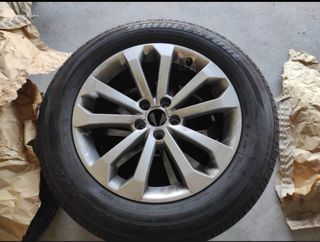 4 Neumáticos invierno con llantas
235 60 R18