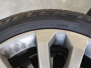 4 Neumáticos invierno con llantas
235 60 R18