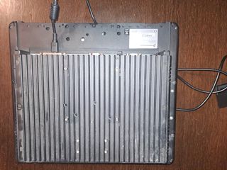 Pantalla Táctil con Ordenador modelo POS - 6510-PP