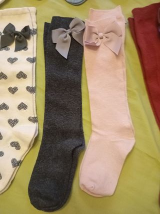 Calcetines altos de punto con lazo y de perlé