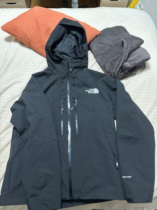 The North Face Chaqueta Negra DryVent Talla XXL