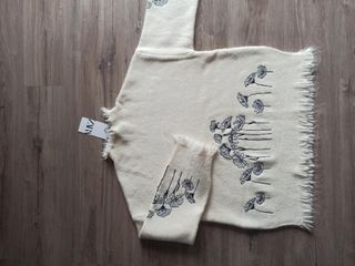Jersey Zara mujer beige flores