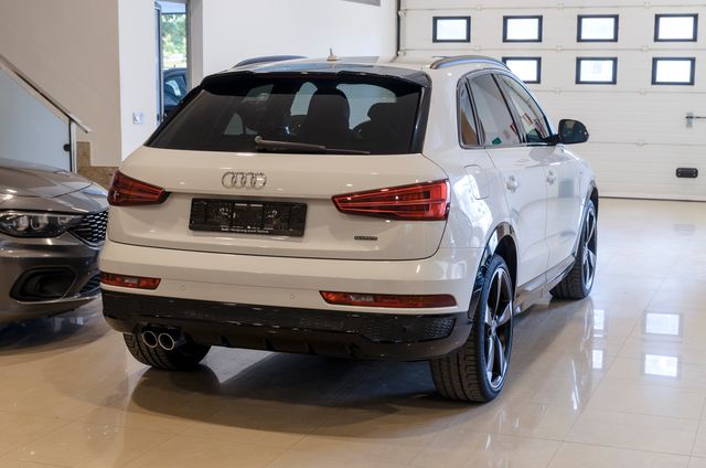 Audi Q3 Black line ed 2.0 TDI 135kW quatt S tron