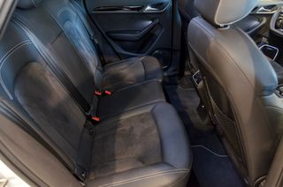 Audi Q3 Black line ed 2.0 TDI 135kW quatt S tron