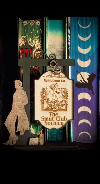 Acotar Inspired - Decoración librero