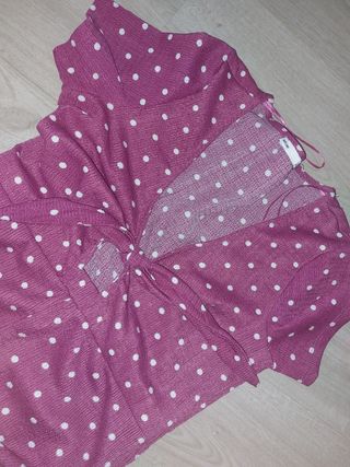 Mono lunares mujer rosa