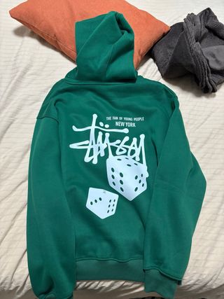 Sudadera Stussy Verde con Dados
