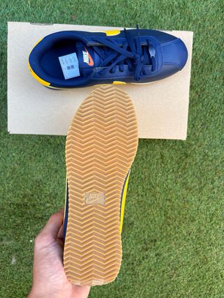 Nike Cortez Azul y Amarillo