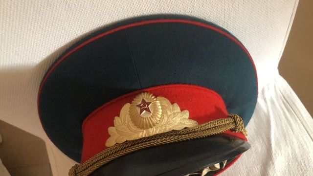 Gorra oficial ejército soviético años 80 talla 54