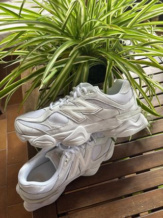 New Balance 9060 Blancas Talla 42.5