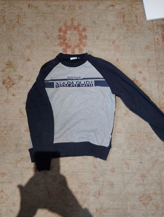 Sudadera Napapijri gris y negra